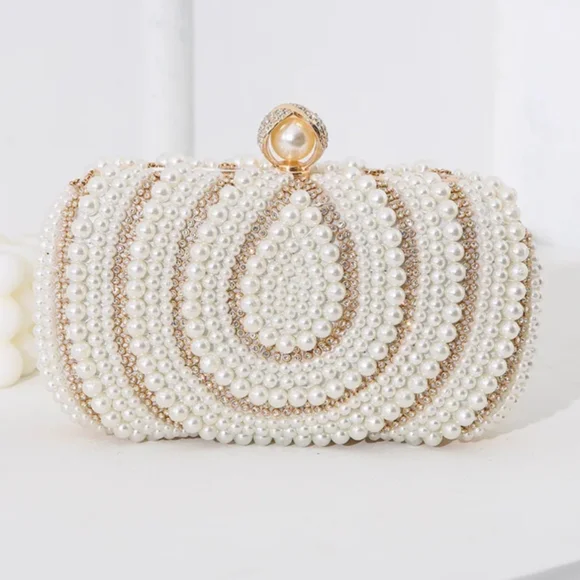 Tara - Water Droplet Shaped Pearl Clutch - Picture 1 of 7